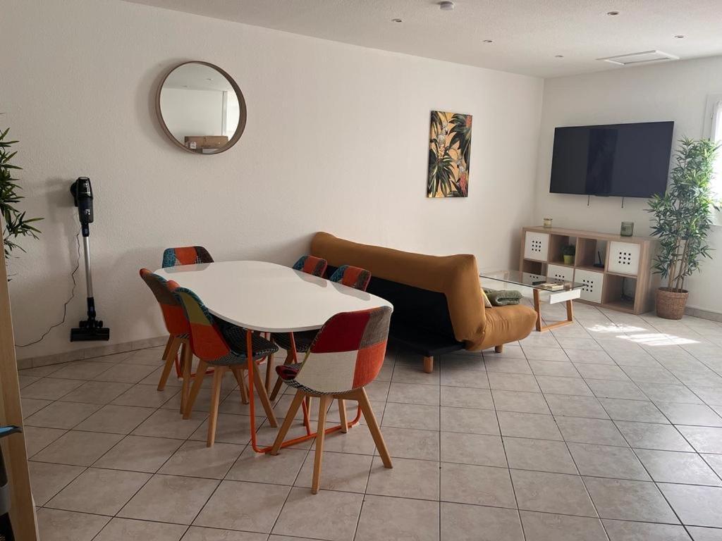 Le Mini Loft Familial Apartamento Carqueiranne Exterior foto